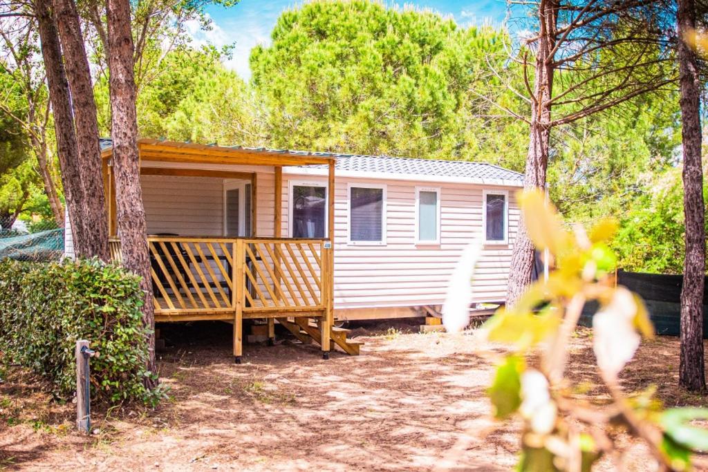 Camping Le Roucan West Виас Экстерьер фото