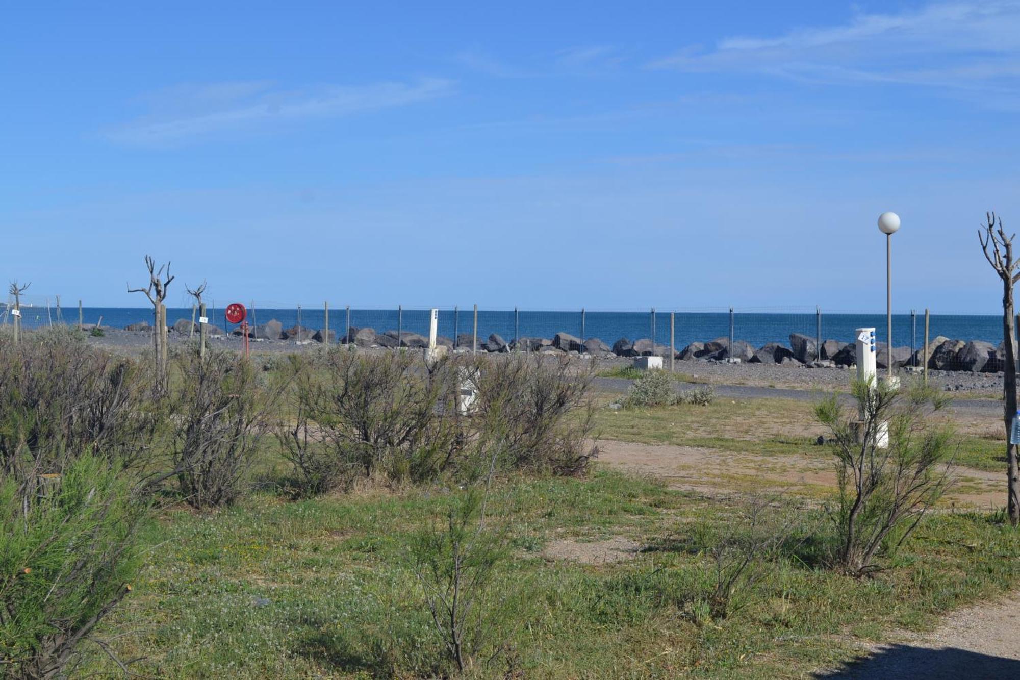 Camping Le Roucan West Виас Экстерьер фото
