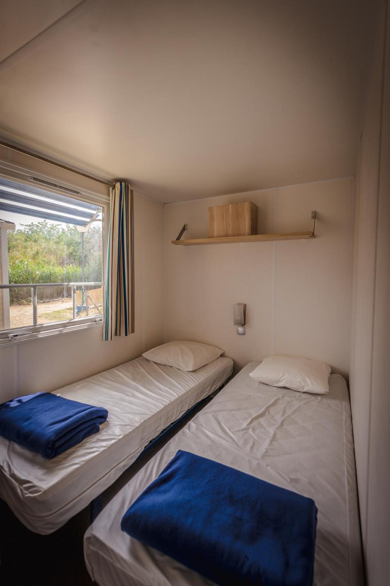 Camping Le Roucan West Виас Экстерьер фото