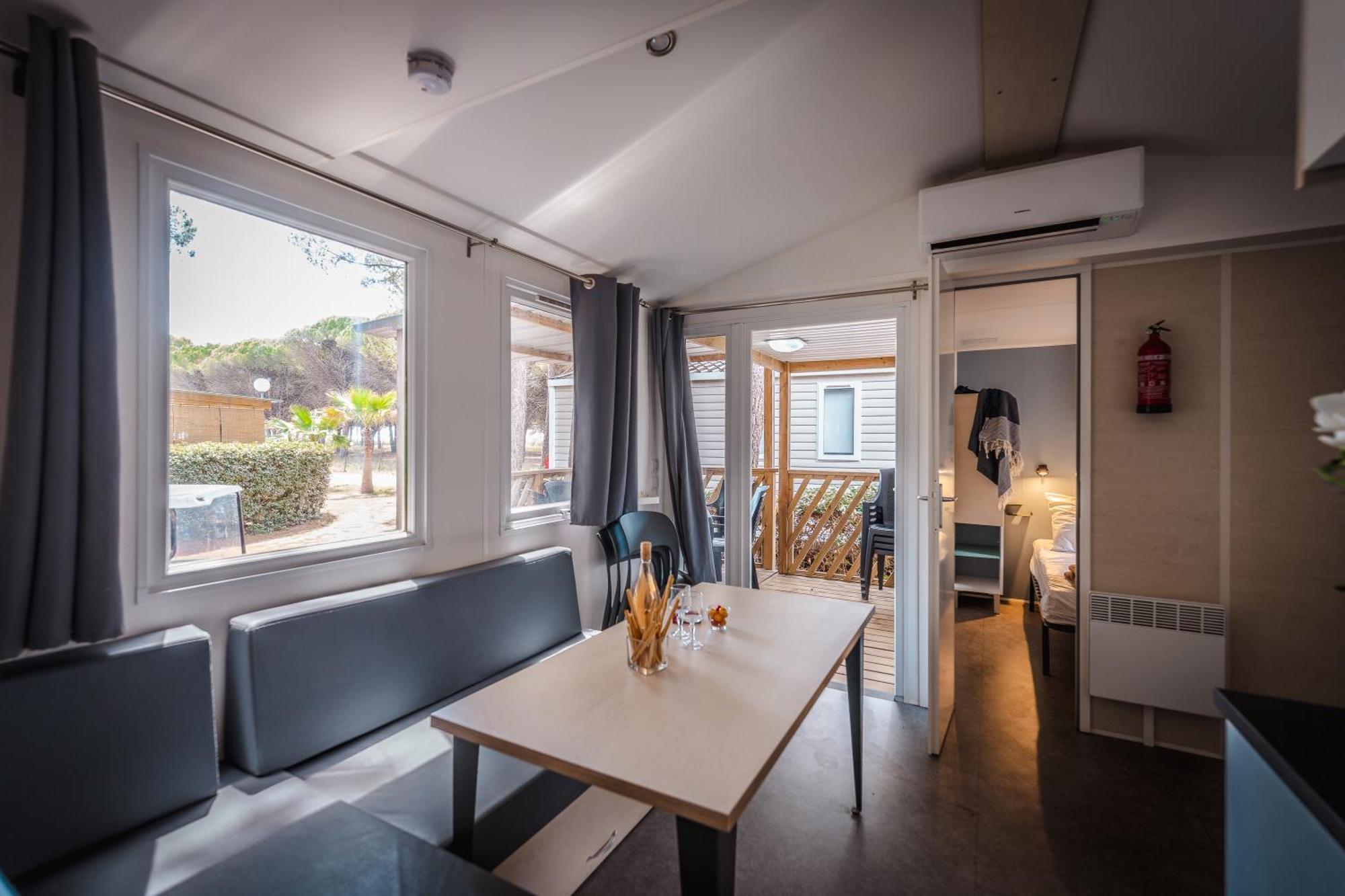 Camping Le Roucan West Виас Экстерьер фото